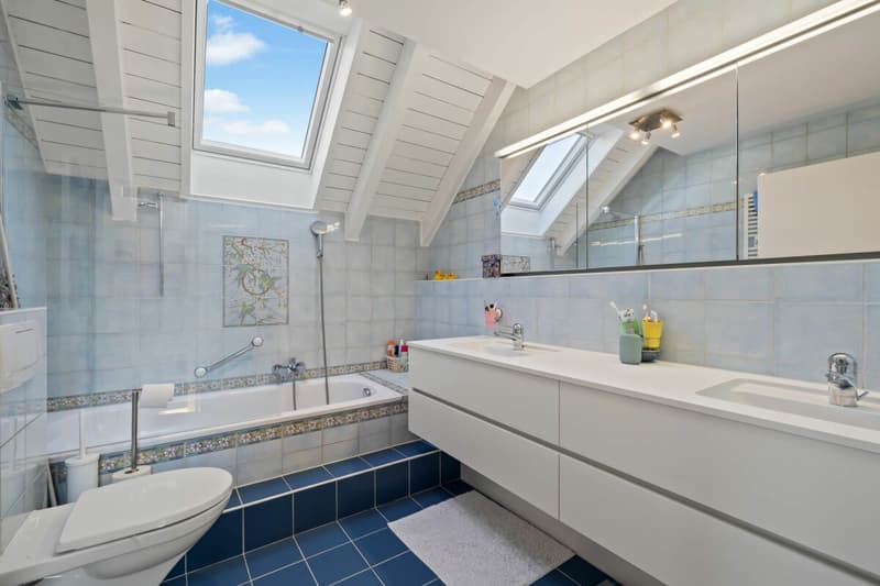 Grosszügiges 6.5-Zimmer Einfamilienhaus mit Pool & Wintergarten (10)