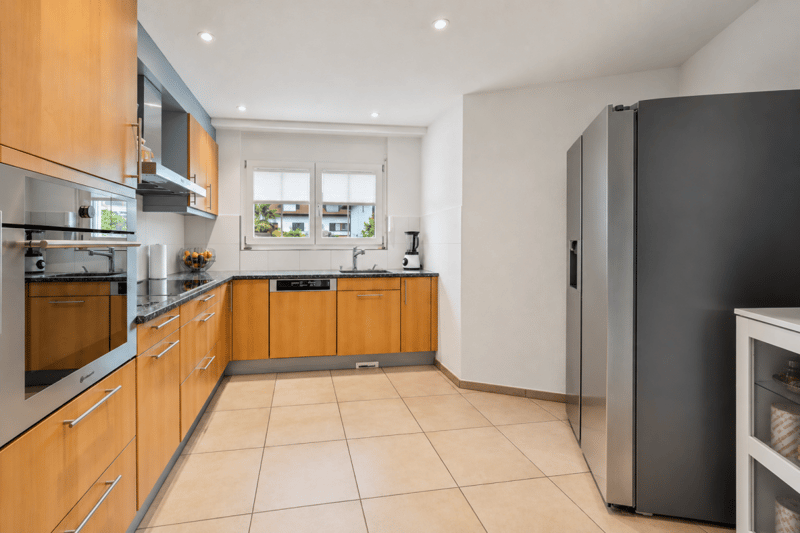 Familienglück in Möhlin - modernes Einfamilienhaus mit grosszügigem Garten (7)