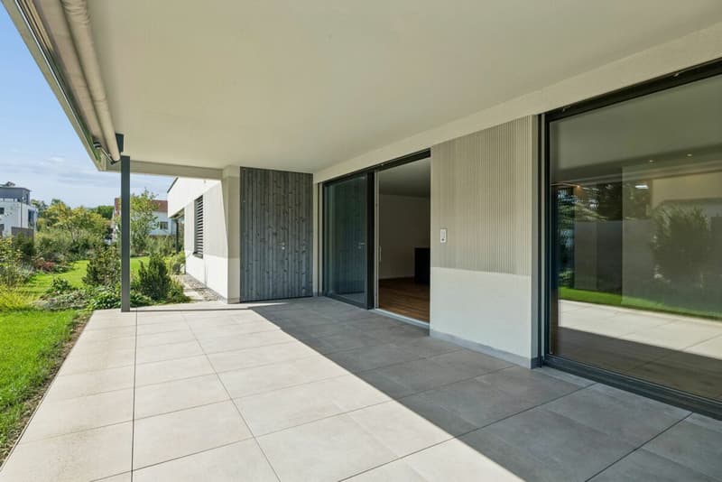 Erstbezug: 4.5-Zi-Gartenwohnung mit 57 m² Garten und Doppelgarage (14)