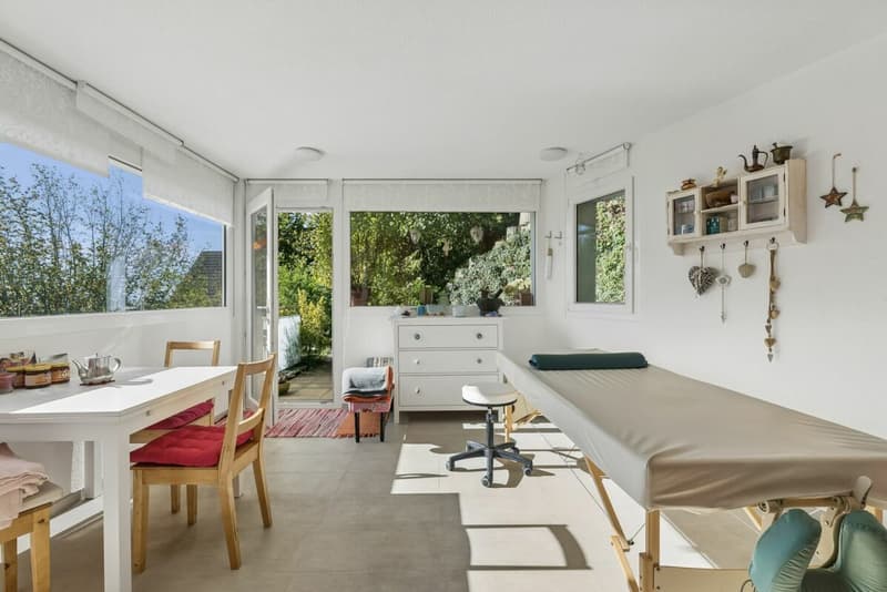 Maisonettewohnung mit Einliegerwohnung, Garten und Aussicht über das Rheintal (13)