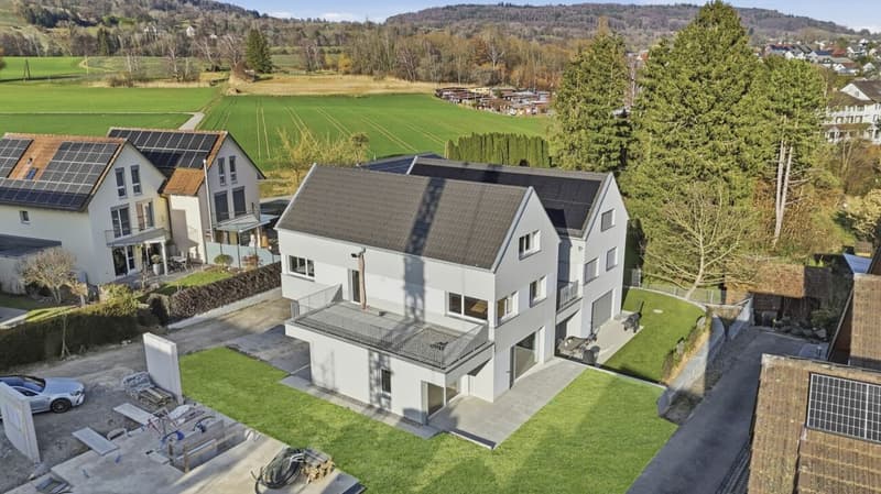 Modernes Doppel-Einfamilienhaus mit viel Platz, hochwertigem Ausbau und Garten in Stein am Rhein (16)