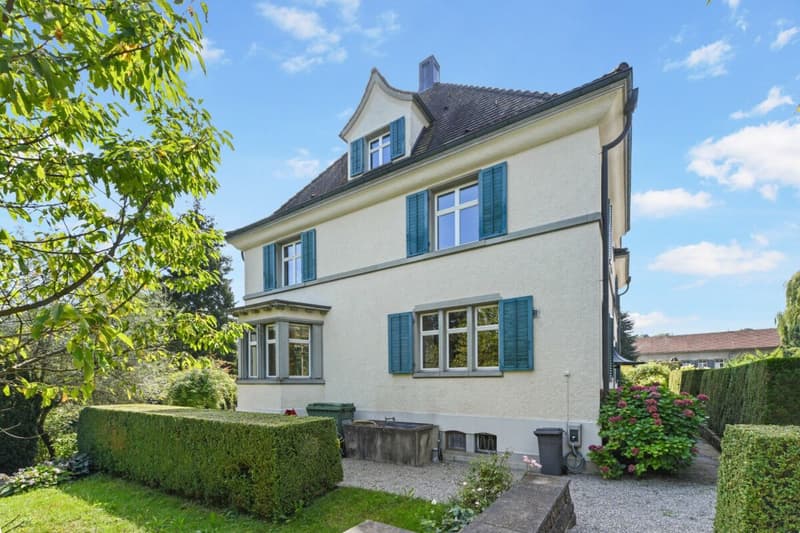 Historic Art Nouveau villa with charm, large garden and plenty of space for your living dreams (50)