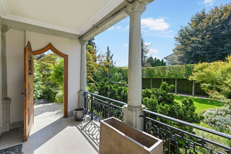 Historic Art Nouveau villa with charm, large garden and plenty of space for your living dreams (46)