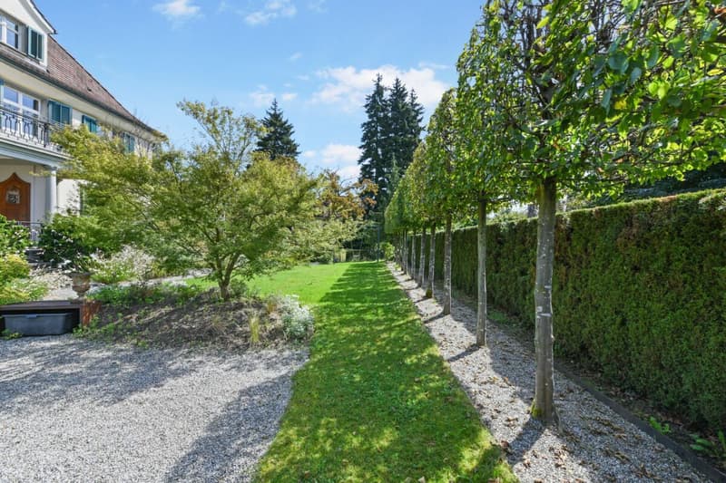 Historic Art Nouveau villa with charm, large garden and plenty of space for your living dreams (45)