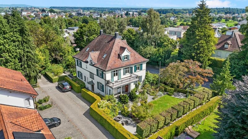 Historic Art Nouveau villa with charm, large garden and plenty of space for your living dreams (56)