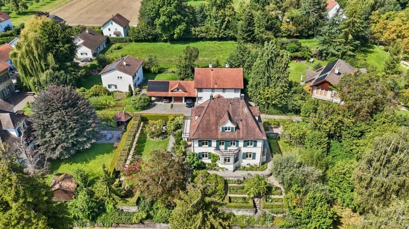 Historic Art Nouveau villa with charm, large garden and plenty of space for your living dreams (55)