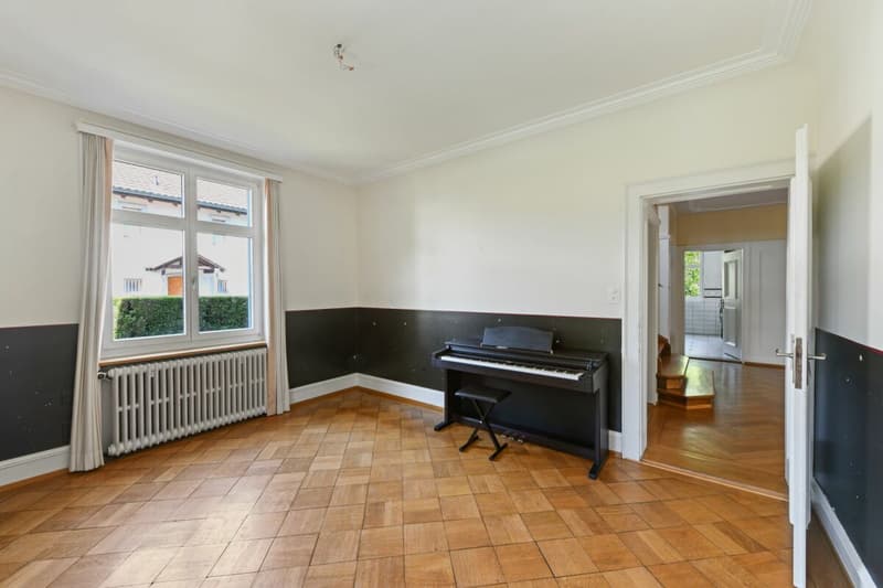 Historic Art Nouveau villa with charm, large garden and plenty of space for your living dreams (23)