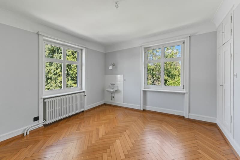 Historic Art Nouveau villa with charm, large garden and plenty of space for your living dreams (31)
