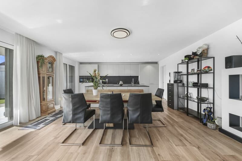 Modern living bliss with charm - Your new home in the green surroundings of Bütschwil (3)