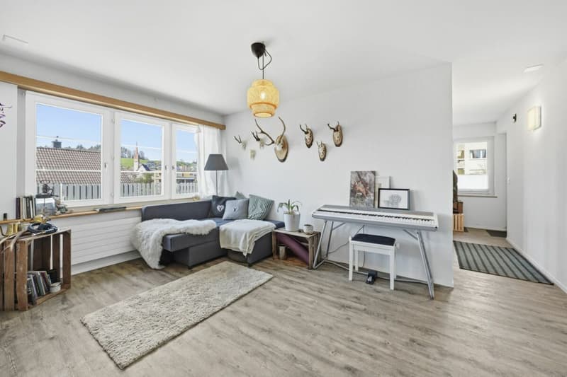 Detached family paradise with annex, far-reaching views, and versatile space offer (4)