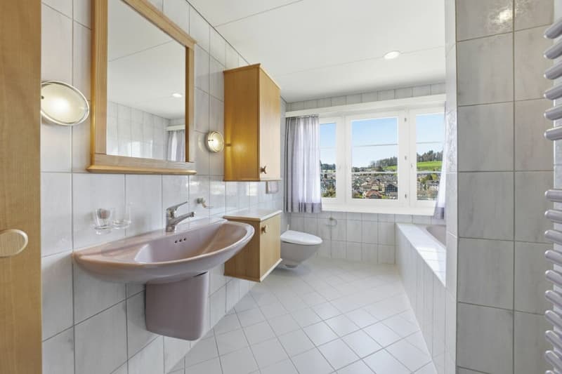 Detached family paradise with annex, far-reaching views, and versatile space offer (23)