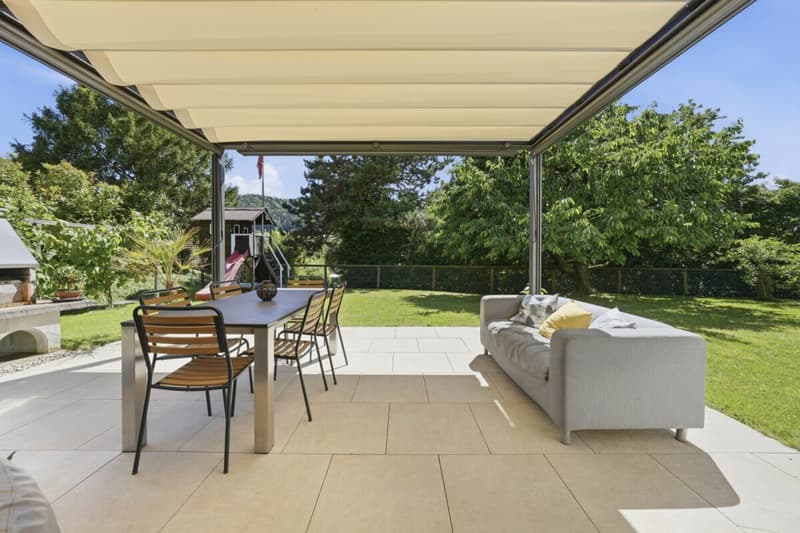 Freistehendes Familienhaus mit Charme, Privatsphäre und sonnigem Gartenparadies (6)