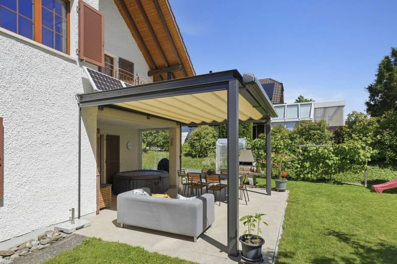 Freistehendes Familienhaus mit Charme, Privatsphäre und sonnigem Gartenparadies (7)