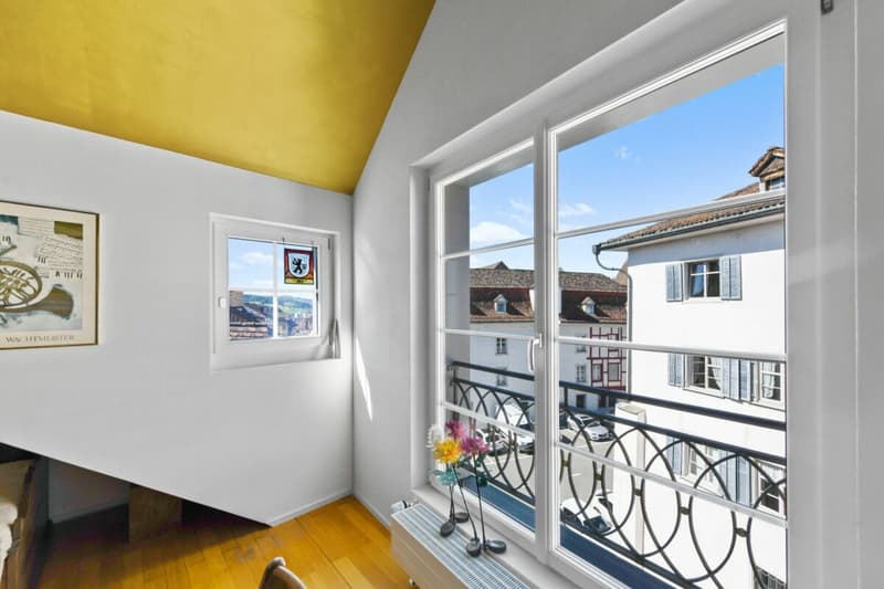 Mietkauf: Zeitlose Eleganz mit Weitblick - stilvolle Maisonette-Dachwohnung im Herzen von Wil SG (19)