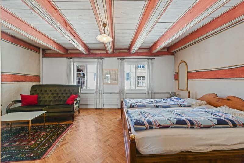 Mietkauf: Zeitlose Eleganz mit Weitblick - stilvolle Maisonette-Dachwohnung im Herzen von Wil SG (18)