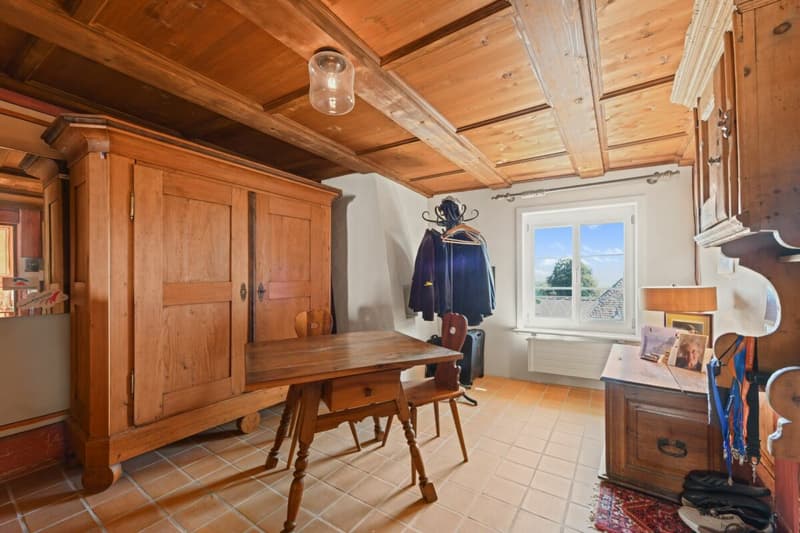Mietkauf: Zeitlose Eleganz mit Weitblick - stilvolle Maisonette-Dachwohnung im Herzen von Wil SG (22)