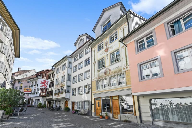 Mietkauf: Zeitlose Eleganz mit Weitblick - stilvolle Maisonette-Dachwohnung im Herzen von Wil SG (32)