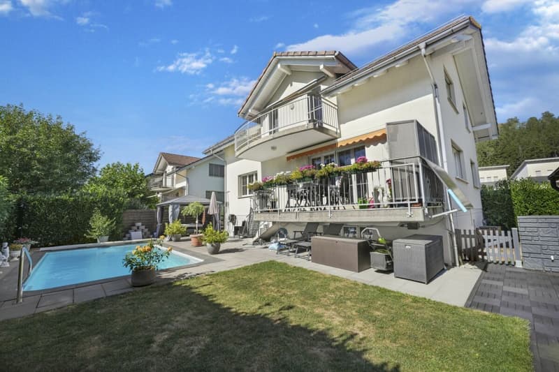 Freiraum für die Familie, Rückzugsorte zum Geniessen und ein eigener Pool (23)