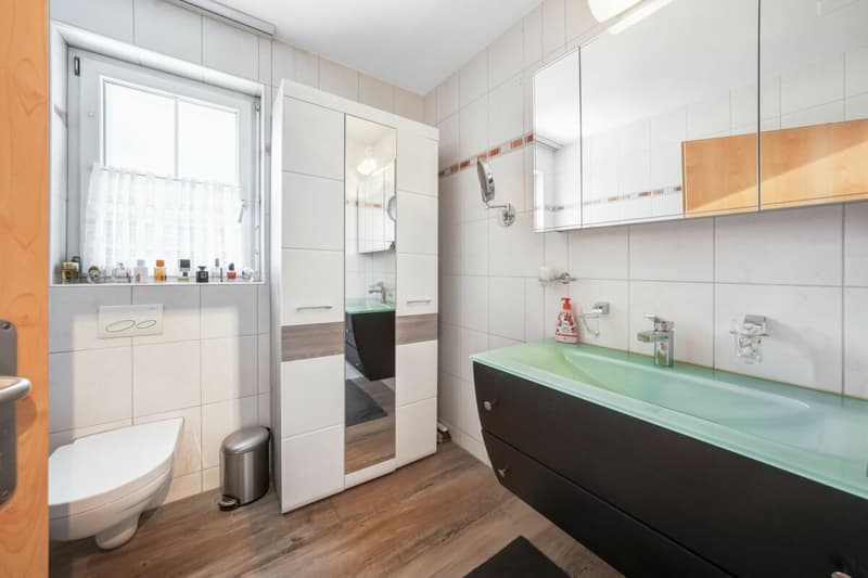 Freiraum für die Familie, Rückzugsorte zum Geniessen und ein eigener Pool (12)