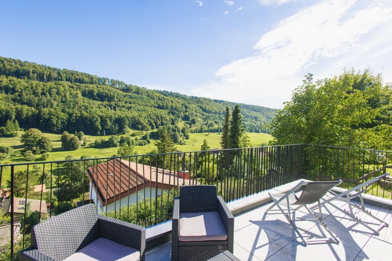Villa contemporaine de 200 m² - 10 min de Bienne, vue dégagée et finitions haut de gamme (14)