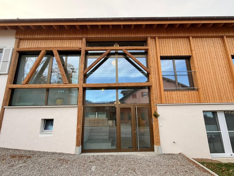 Magnifique appartement de 4,5 pièces neuf à Châtillon (20)