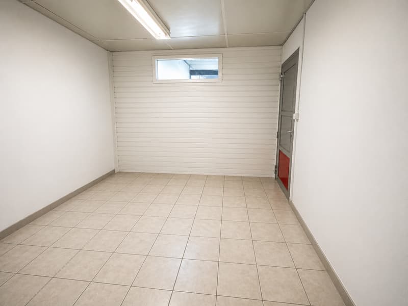 In affitto, 100 m2 Ristrutturato, flessibile per diverse attività professionali o private (8)