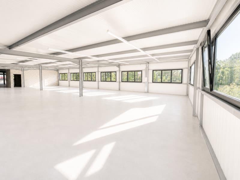 800 m2 Industrial/Artisanal Space in Landeron / Neuchâtel (2)
