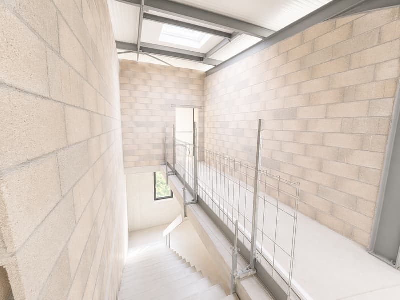 800 m2 Industrial/Artisanal Space in Landeron / Neuchâtel (6)