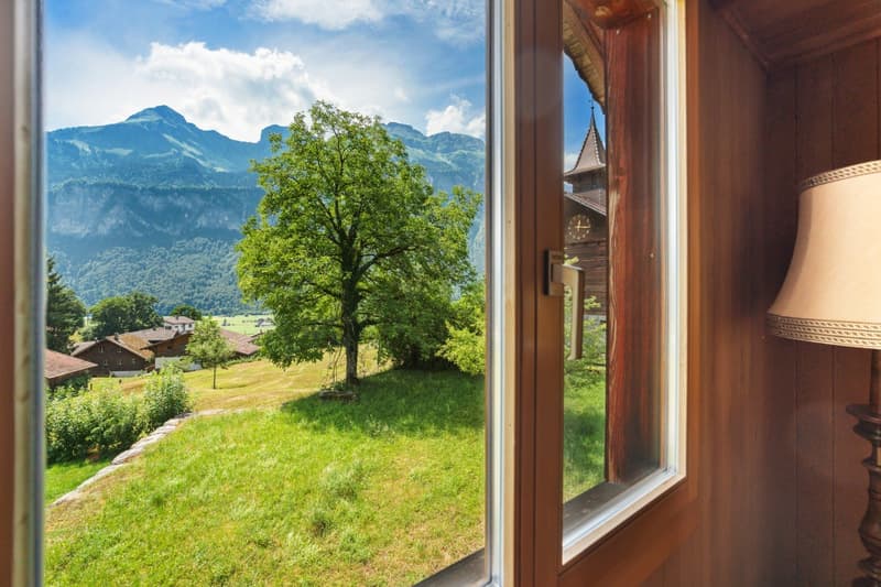Bauernhaus / Ferienhaus mit separaten Doppelgaragen (42)