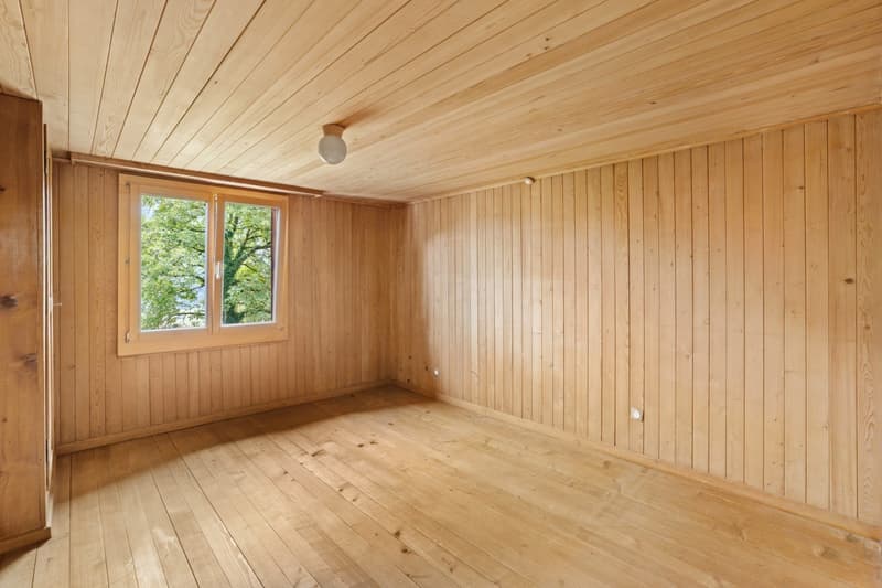 Bauernhaus / Ferienhaus mit separaten Doppelgaragen (44)