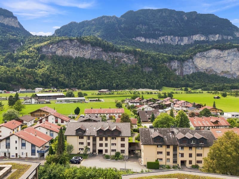 Familienfreundliche 5.5-Zimmer-Gartenwohnung - zentral in Meiringen (4)