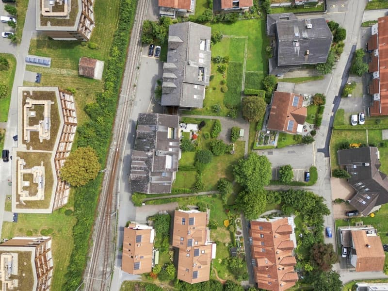 Familienfreundliche 5.5-Zimmer-Gartenwohnung - zentral in Meiringen (6)