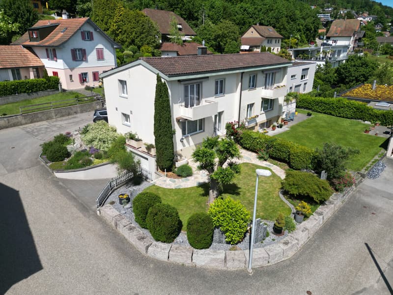 Casa a schiera di 4,5 locali in posizione soleggiata (2)