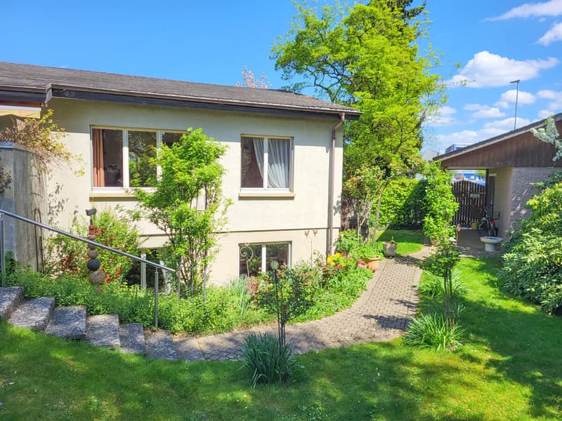 Ein Zuhause zum Wohlfühlen charmantes Haus mit idyllischem Garten (4)