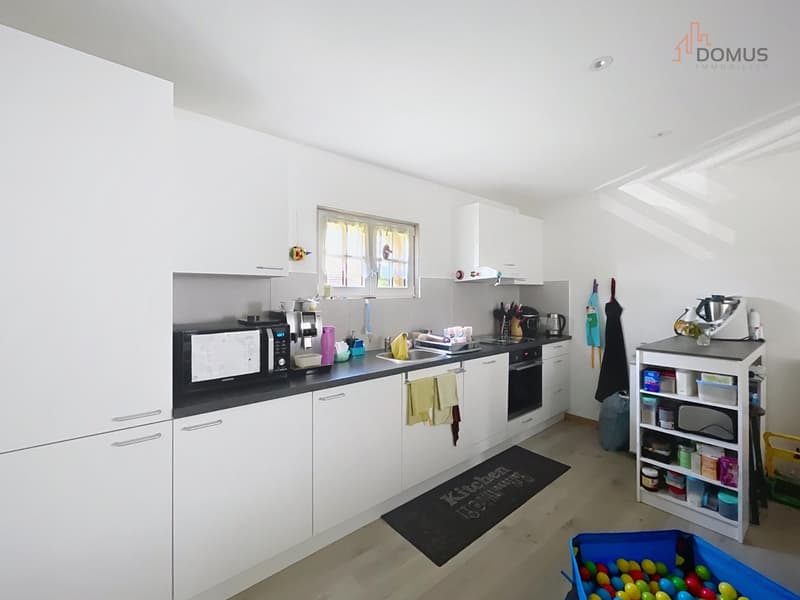 Zu vermieten in Courgenay? Renovierte Wohnung mit Charme (4)
