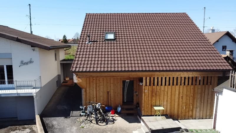 Zu vermieten in Courgenay? Renovierte Wohnung mit Charme (3)