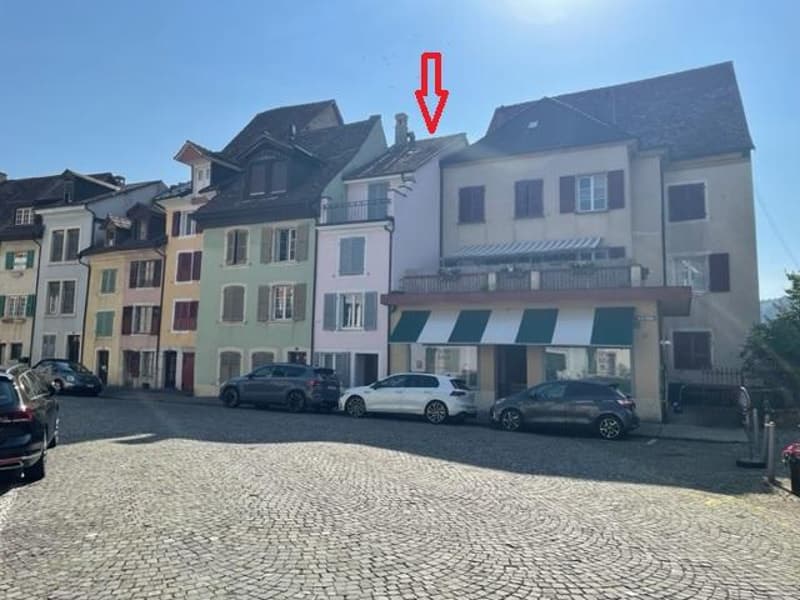 Edificio con rendita del 4,9 % netto (1)