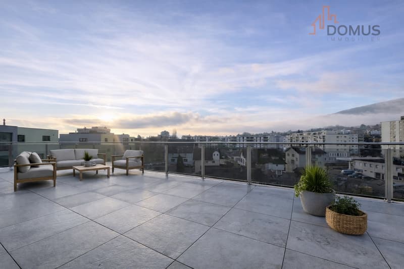 Magnifique attique 4,5 pièces avec grande terrasse (1)