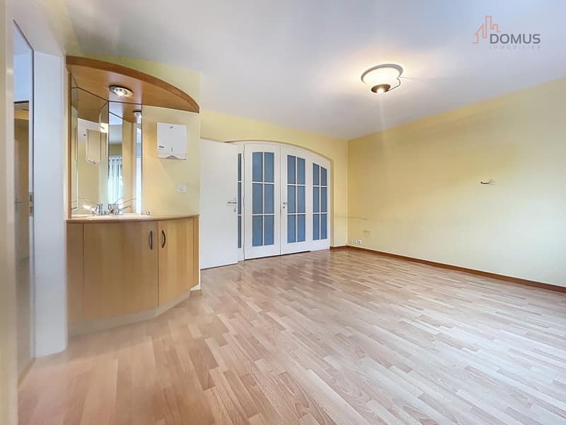 Zu vermieten? Vielseitige Büros von 76 m² gegenüber dem Bahnhof Delémont (8)