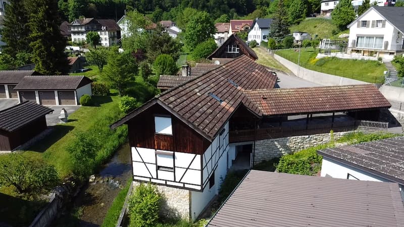 Close to Basel, fully renovated rental property with 6 apartments and 7 parking spaces, no vacancies. (2)