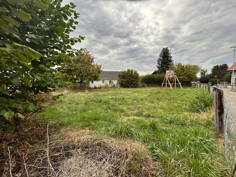 Terrain à bâtir d'env. 500 m² au centre de Courgenay (5)
