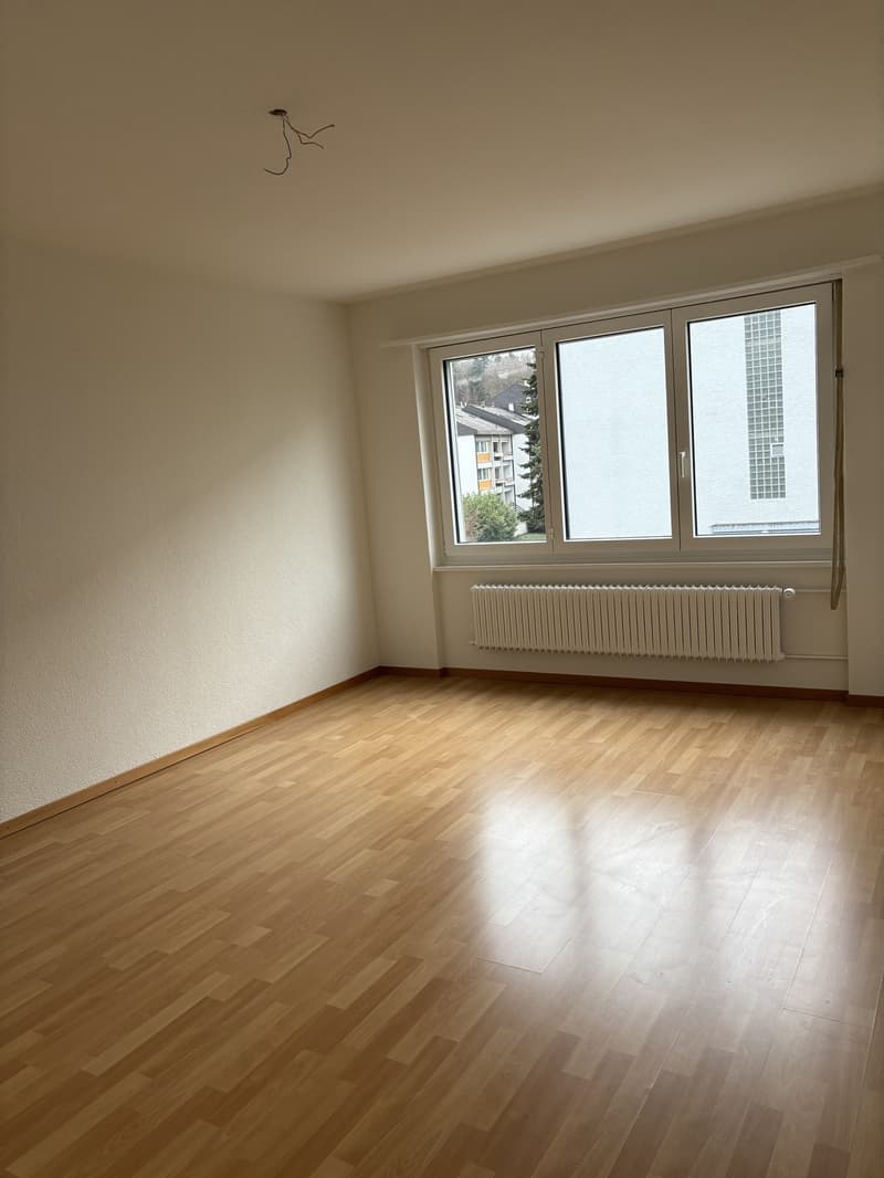 3.5-Zimmerwohnung im 1. Obergeschoss (4)