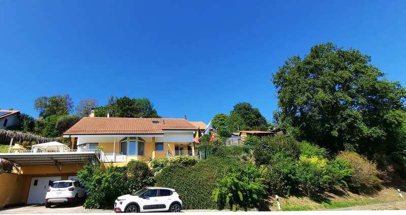 Magnifique villa individuelle de 360 m2 à Moudon - vue imprenable ! (1)