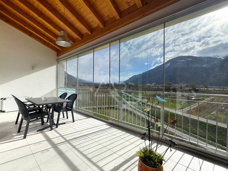 2.5 room apartment in Saillon-Bad - sold furnished with veranda (1)