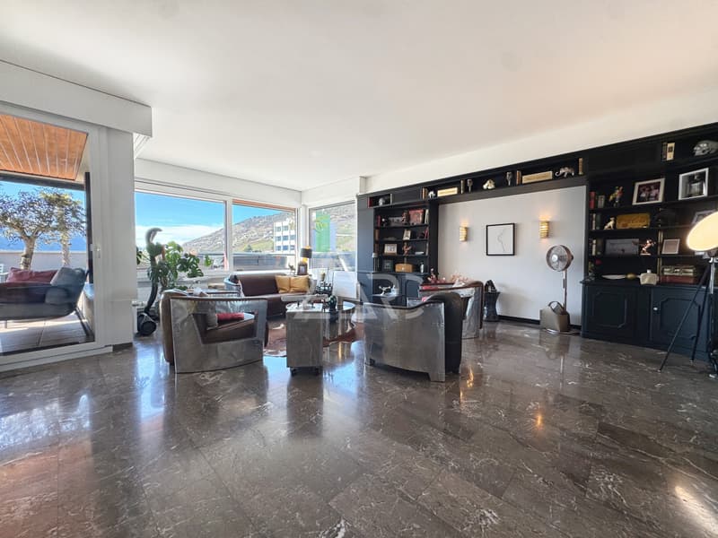 EXCEPTIONAL 8.5-ROOM DUPLEX WITH PRIVATE ELEVATOR AND PANORAMIC VIEW IN SIERRE (4)