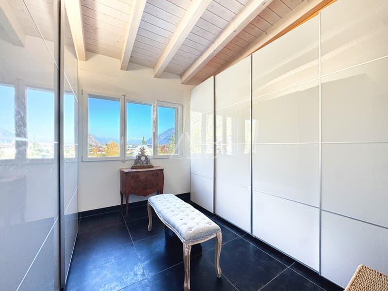 Attic with panoramic view in the heart of Fully (10)