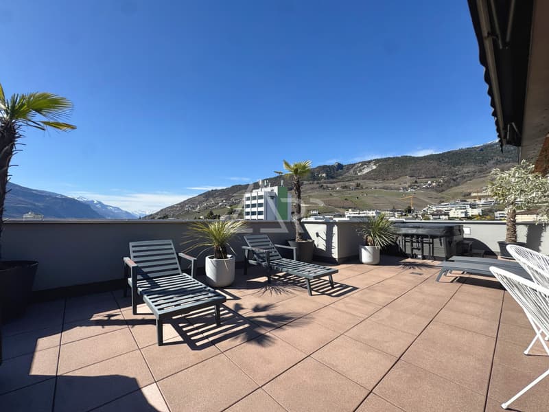 DUPLEX D'EXCEPTION DE 8.5 PIÈCES AVEC ASCENSEUR PRIVATIF ET VUE PANORAMIQUE À SIERRE (7)