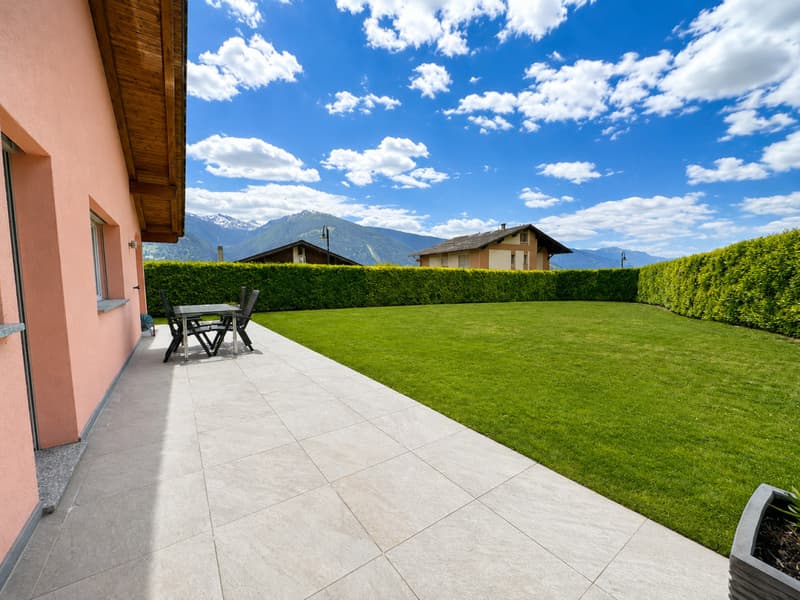 VILLA 6.5 ROOMS WITH LARGE GARDEN AND UNOBSTRUCTED VIEW (10)