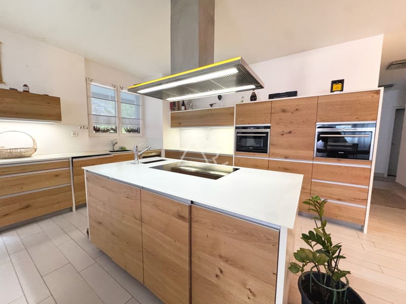 APPARTEMENT D'EXCEPTION 5.5P AVEC STUDIO - QUARTIER PRISÉ DE LA FUSION, MARTIGNY (4)