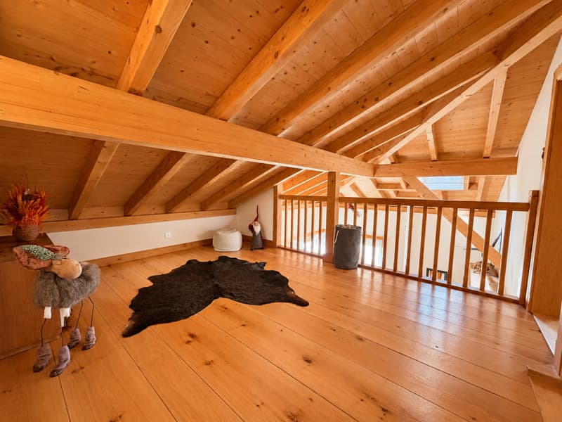 ATTIQUE DUPLEX DE 6.5 PIÈCES AVEC VUE DÉGAGÉE À ORSIÈRES (7)